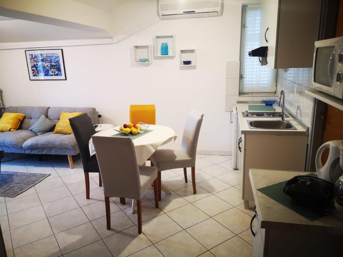 Apartments Suri Vodice Dış mekan fotoğraf