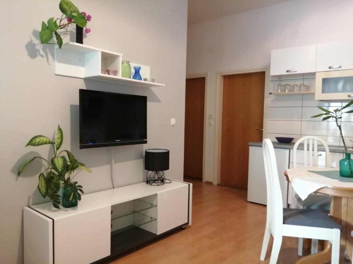 Apartments Suri Vodice Dış mekan fotoğraf