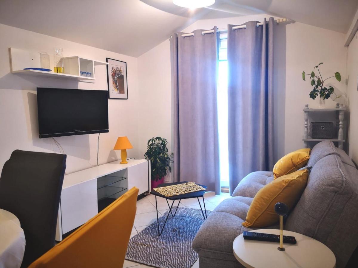 Apartments Suri Vodice Dış mekan fotoğraf