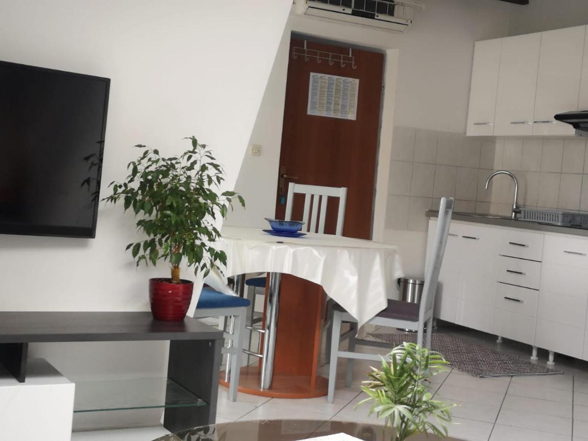 Apartments Suri Vodice Dış mekan fotoğraf