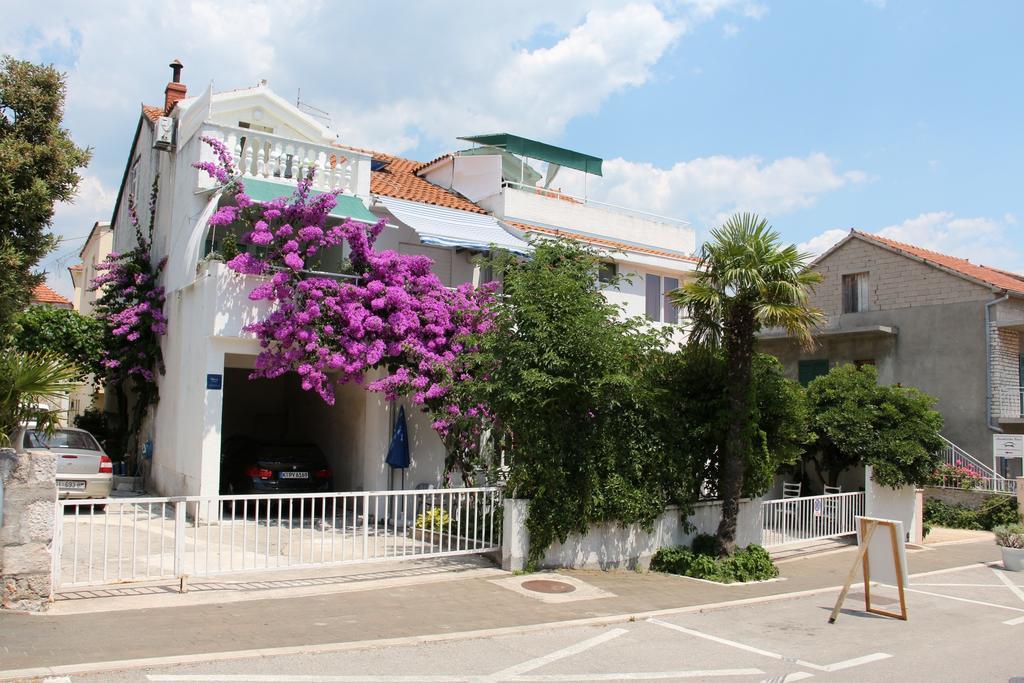 Apartments Suri Vodice Dış mekan fotoğraf